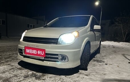 Nissan Lafesta I, 2004 год, 650 000 рублей, 8 фотография