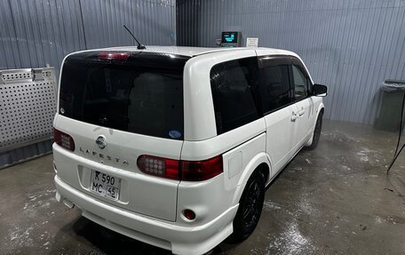 Nissan Lafesta I, 2004 год, 650 000 рублей, 21 фотография