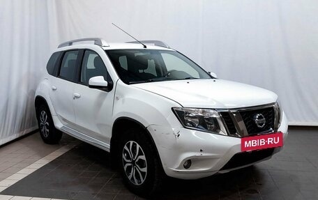 Nissan Terrano III, 2014 год, 1 259 000 рублей, 3 фотография