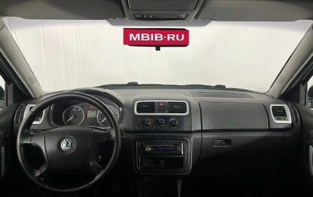 Skoda Fabia II, 2009 год, 510 000 рублей, 10 фотография