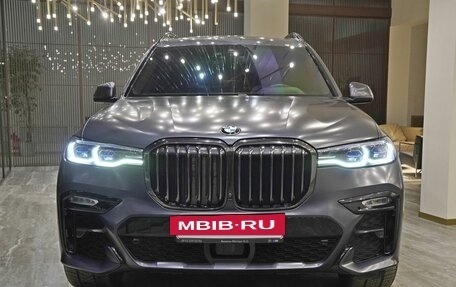 BMW X7, 2022 год, 12 300 000 рублей, 2 фотография