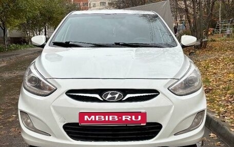 Hyundai Solaris II рестайлинг, 2013 год, 690 000 рублей, 8 фотография