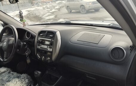 Toyota RAV4, 2004 год, 1 000 050 рублей, 14 фотография