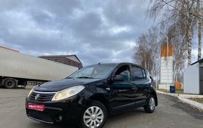 Renault Sandero I, 2013 год, 650 000 рублей, 1 фотография