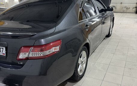 Toyota Camry, 2010 год, 1 320 000 рублей, 10 фотография