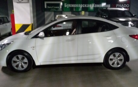 Hyundai Solaris II рестайлинг, 2014 год, 1 100 000 рублей, 10 фотография