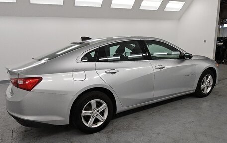 Chevrolet Malibu IX, 2021 год, 1 300 000 рублей, 9 фотография