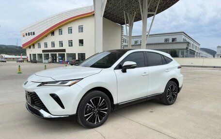 Toyota Venza, 2022 год, 4 000 000 рублей, 3 фотография