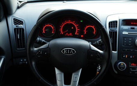 KIA cee'd I рестайлинг, 2011 год, 799 900 рублей, 14 фотография