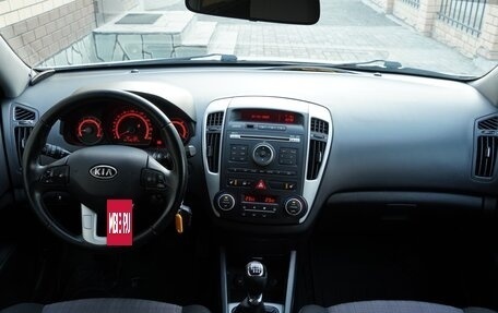 KIA cee'd I рестайлинг, 2011 год, 799 900 рублей, 13 фотография