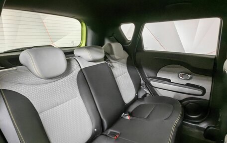 KIA Soul II рестайлинг, 2014 год, 1 055 000 рублей, 13 фотография