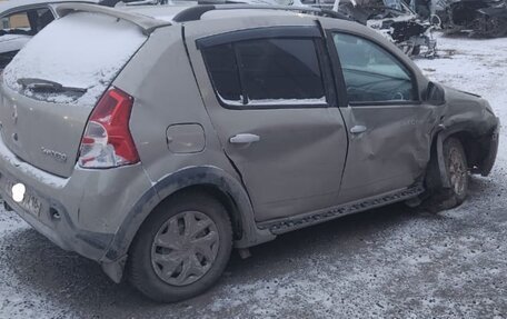 Renault Sandero I, 2012 год, 450 000 рублей, 3 фотография