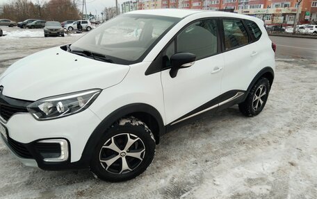 Renault Kaptur I рестайлинг, 2019 год, 1 299 000 рублей, 2 фотография