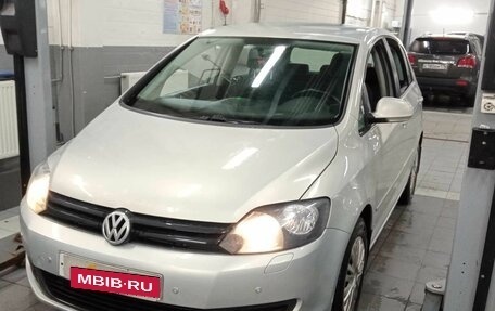 Volkswagen Golf Plus II, 2013 год, 772 500 рублей, 1 фотография