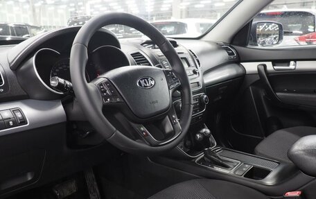 KIA Sorento II рестайлинг, 2013 год, 1 800 000 рублей, 12 фотография