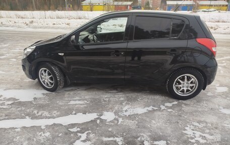 Hyundai i20 IB рестайлинг, 2010 год, 655 000 рублей, 2 фотография