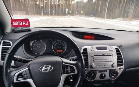 Hyundai i20 IB рестайлинг, 2010 год, 655 000 рублей, 9 фотография