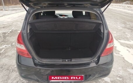 Hyundai i20 IB рестайлинг, 2010 год, 655 000 рублей, 15 фотография