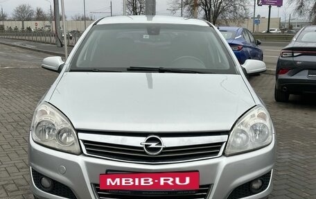 Opel Astra H, 2011 год, 649 900 рублей, 2 фотография