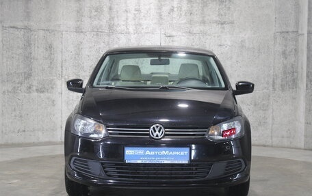 Volkswagen Polo VI (EU Market), 2011 год, 795 000 рублей, 2 фотография