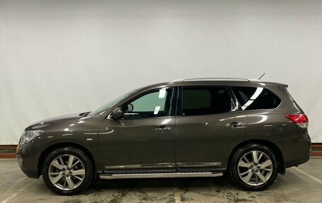 Nissan Pathfinder, 2016 год, 2 399 000 рублей, 4 фотография