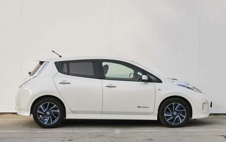 Nissan Leaf I, 2014 год, 1 049 000 рублей, 5 фотография