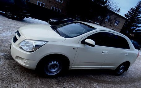 Chevrolet Cobalt II, 2014 год, 700 000 рублей, 3 фотография