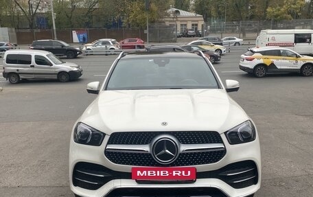 Mercedes-Benz GLE, 2019 год, 7 750 000 рублей, 22 фотография