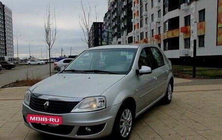 Renault Logan I, 2013 год, 499 000 рублей, 4 фотография