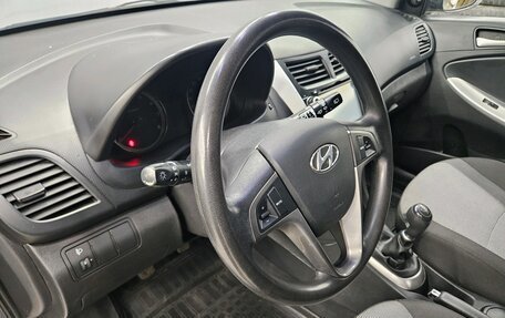 Hyundai Solaris II рестайлинг, 2012 год, 570 000 рублей, 10 фотография