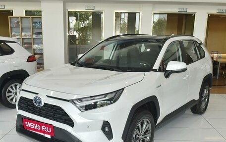 Toyota RAV4, 2024 год, 3 290 000 рублей, 4 фотография