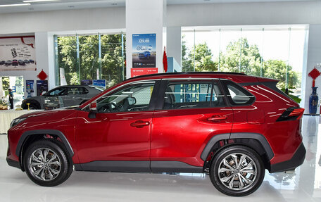 Toyota RAV4, 2024 год, 3 290 000 рублей, 20 фотография
