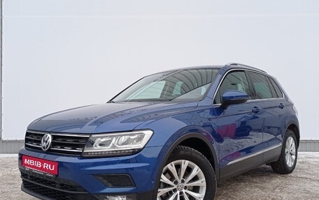 Volkswagen Tiguan II, 2018 год, 2 780 000 рублей, 1 фотография