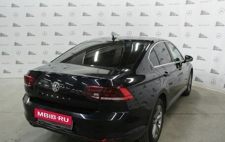 Volkswagen Passat B8 рестайлинг, 2020 год, 2 750 000 рублей, 8 фотография