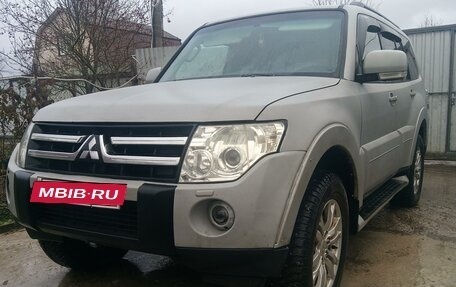 Mitsubishi Pajero IV, 2008 год, 1 450 000 рублей, 3 фотография