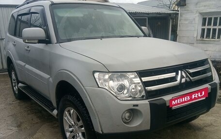 Mitsubishi Pajero IV, 2008 год, 1 450 000 рублей, 2 фотография