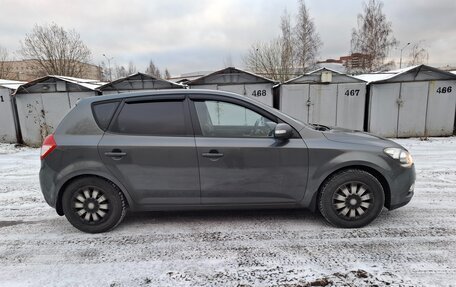 KIA cee'd I рестайлинг, 2011 год, 750 000 рублей, 3 фотография