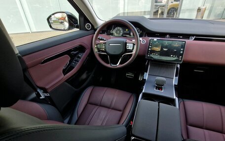 Land Rover Range Rover Evoque II, 2024 год, 7 550 000 рублей, 13 фотография