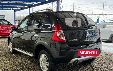 Renault Sandero I, 2013 год, 889 000 рублей, 3 фотография