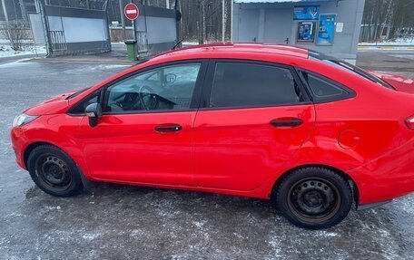 Ford Fiesta, 2016 год, 630 000 рублей, 2 фотография