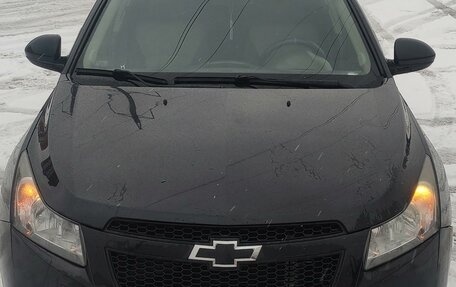 Chevrolet Cruze II, 2010 год, 570 000 рублей, 2 фотография