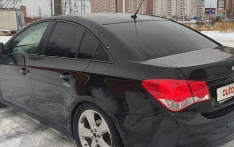 Chevrolet Cruze II, 2010 год, 570 000 рублей, 5 фотография