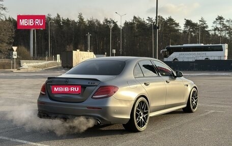 Mercedes-Benz E-Класс AMG, 2017 год, 8 350 000 рублей, 32 фотография