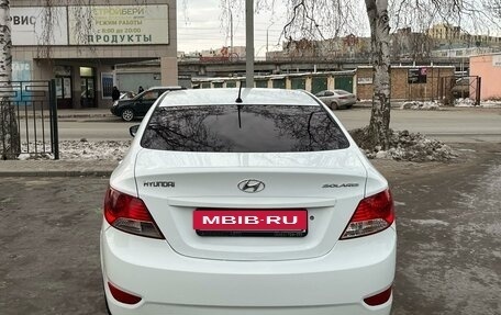 Hyundai Solaris II рестайлинг, 2012 год, 850 000 рублей, 4 фотография