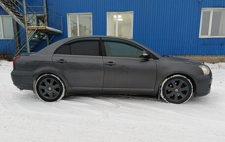 Toyota Avensis III рестайлинг, 2007 год, 910 000 рублей, 3 фотография