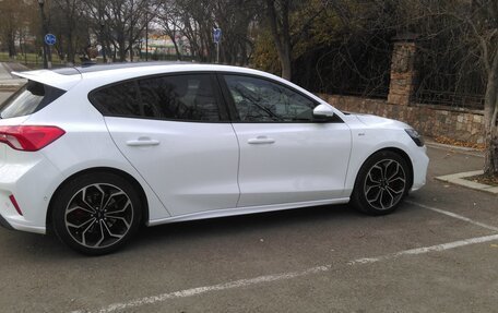 Ford Focus IV, 2019 год, 1 970 000 рублей, 2 фотография