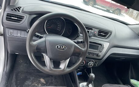 KIA Rio III рестайлинг, 2013 год, 950 000 рублей, 8 фотография