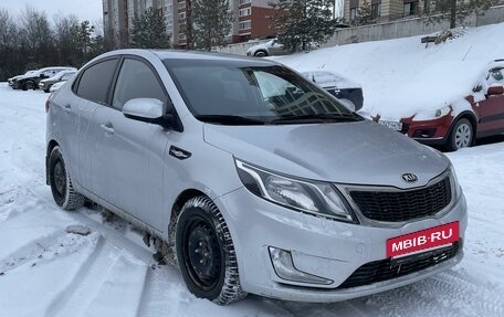 KIA Rio III рестайлинг, 2013 год, 950 000 рублей, 3 фотография