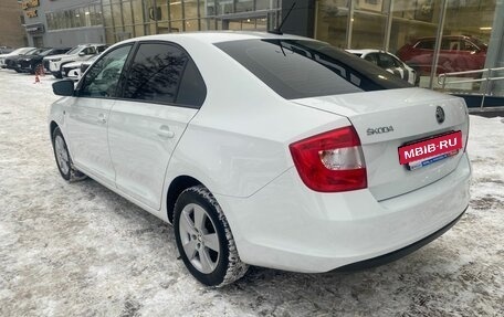 Skoda Rapid I, 2017 год, 1 040 000 рублей, 6 фотография