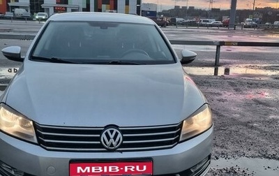 Volkswagen Passat B7, 2011 год, 950 000 рублей, 1 фотография